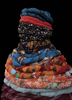 Figure primitive – 2019 Photographie, 60 x 80 cm, Tissus roulés